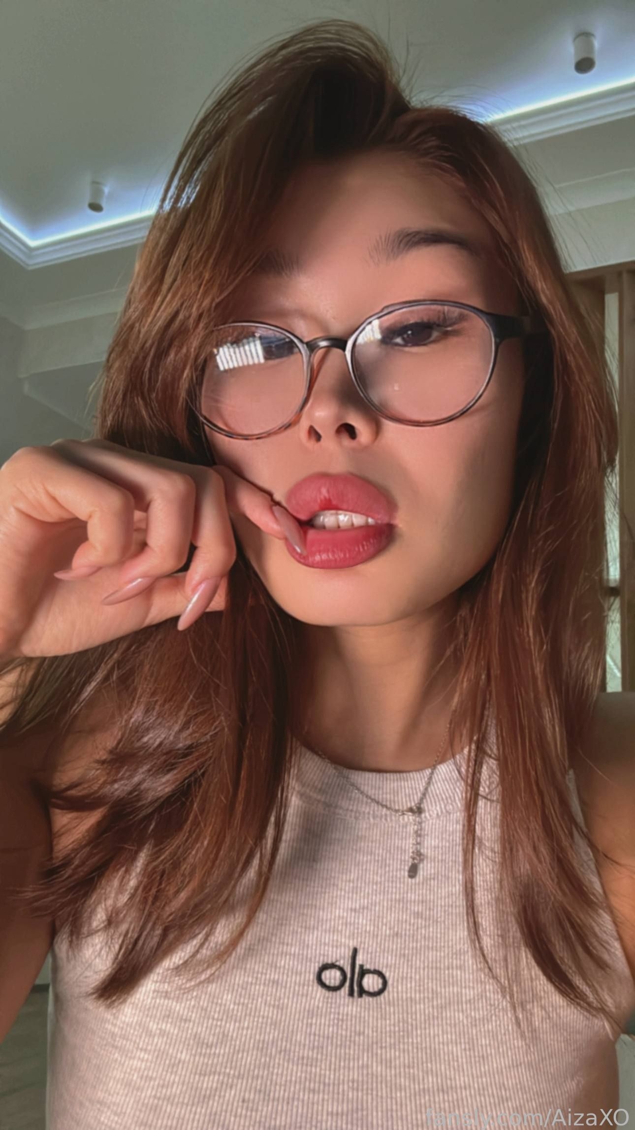 Aya 🎌 — Fansly creator