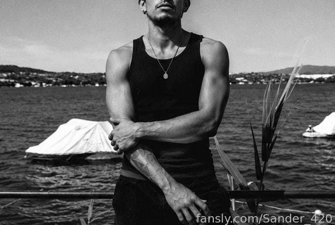 Sander_420 — Fansly creator