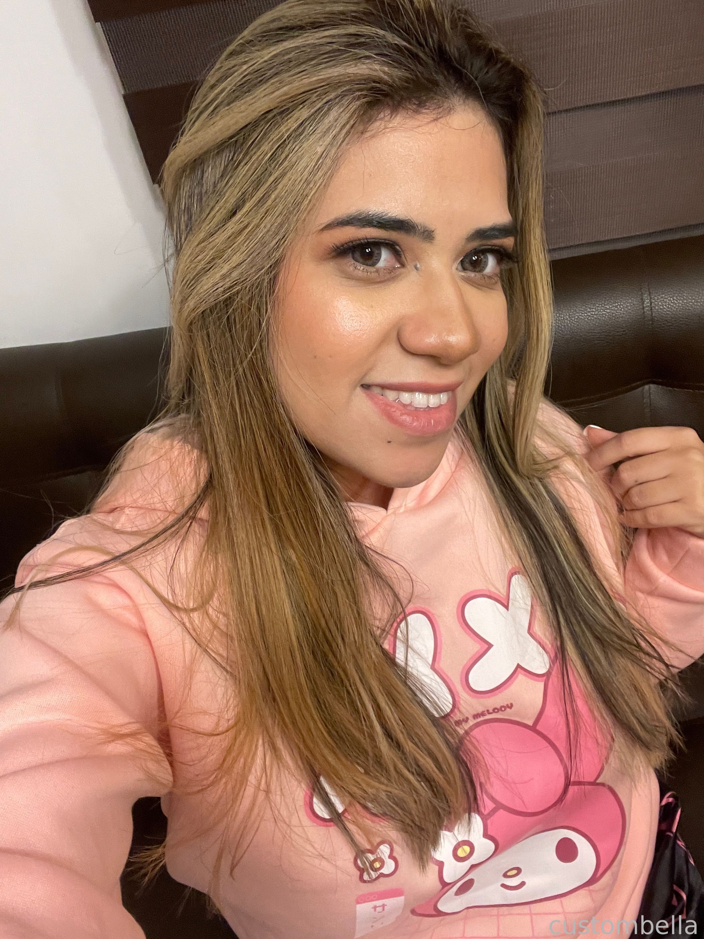 Latina Bella — Fansly creator