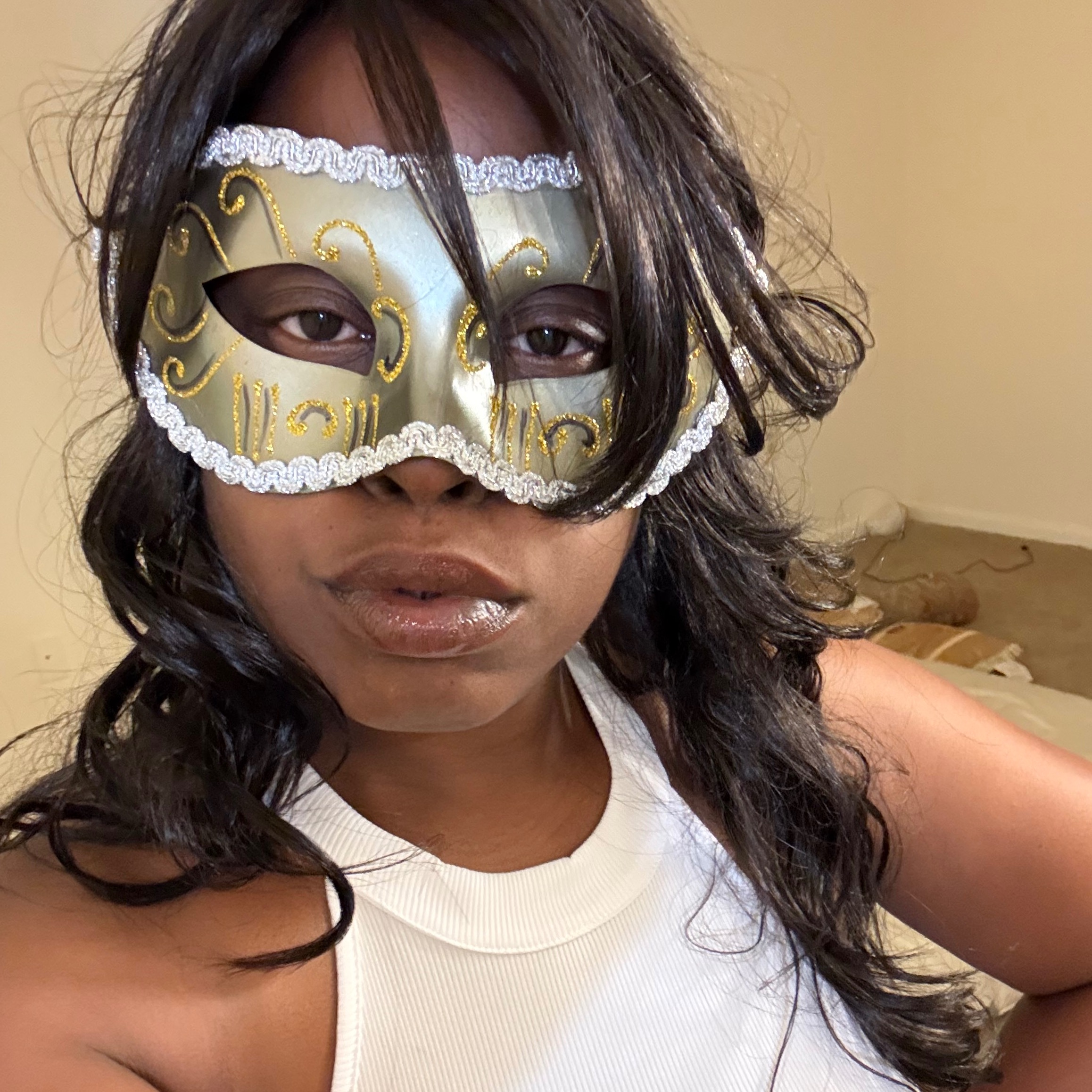 MiaSens — ManyVids creator