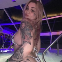 NinaxKoukla — ManyVids creator