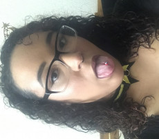 pandakupikake989 — ManyVids creator