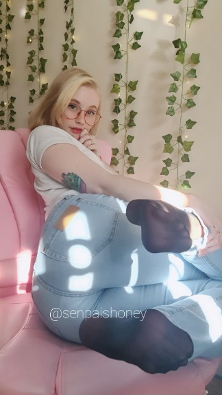 SenpaisSlut banner